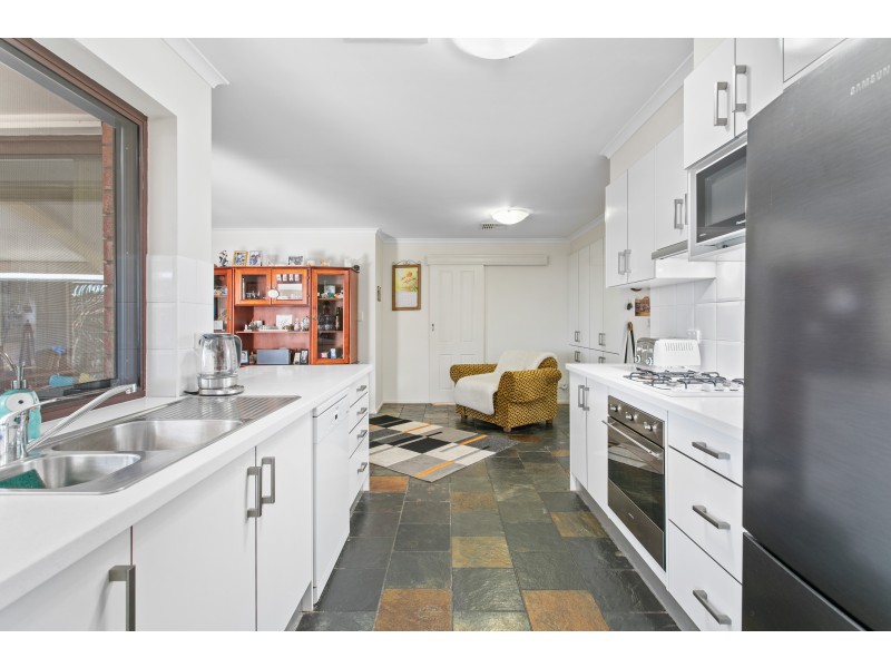 19 Richmond Grove, Onkaparinga Hills SA 5163