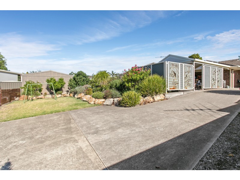 19 Richmond Grove, Onkaparinga Hills SA 5163