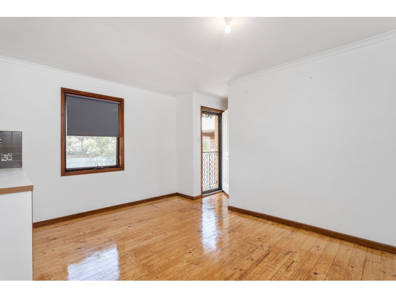 42 Poznan Crescent, Hackham West SA 5163