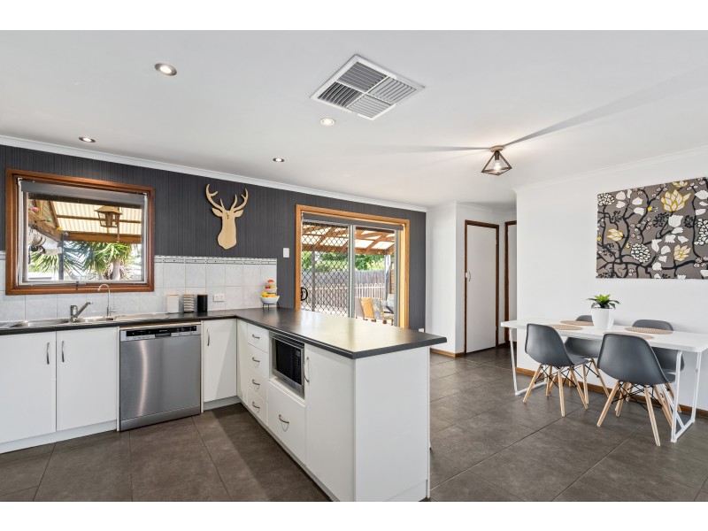 41 Orana Drive, Morphett Vale SA 5162