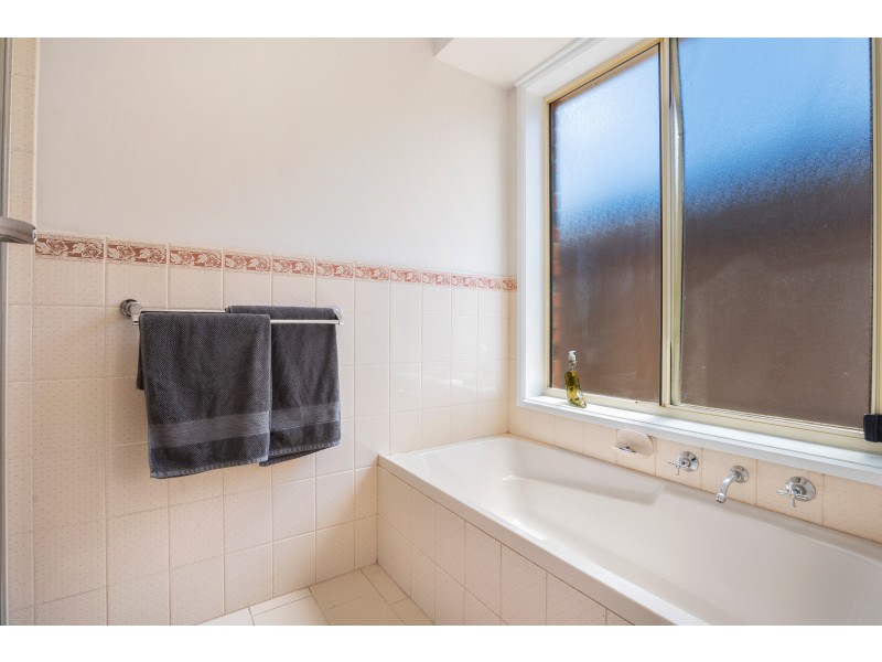 11 Ballast Close, Seaford Rise SA 5169