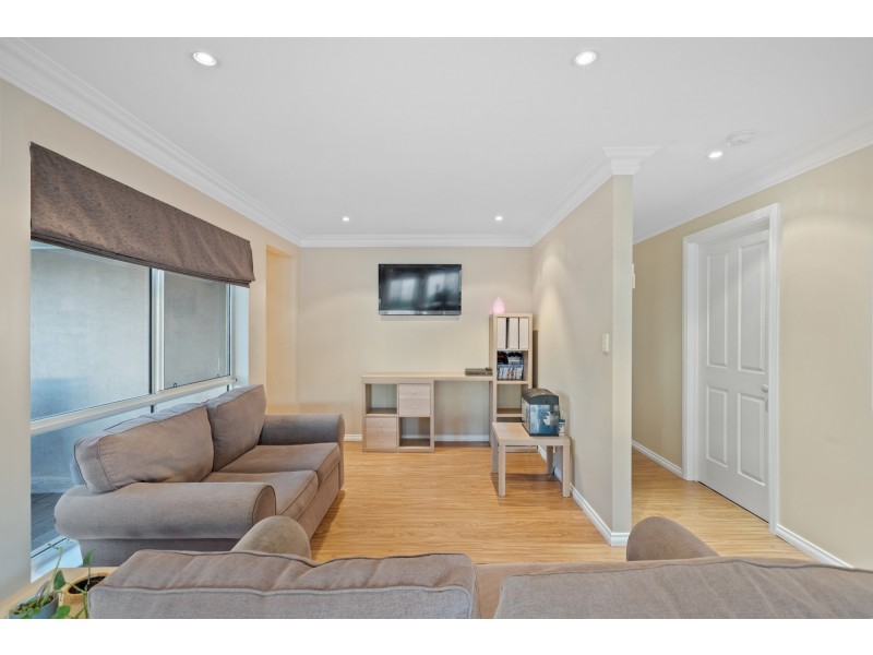 92 Mawson Circuit, Woodcroft SA 5162