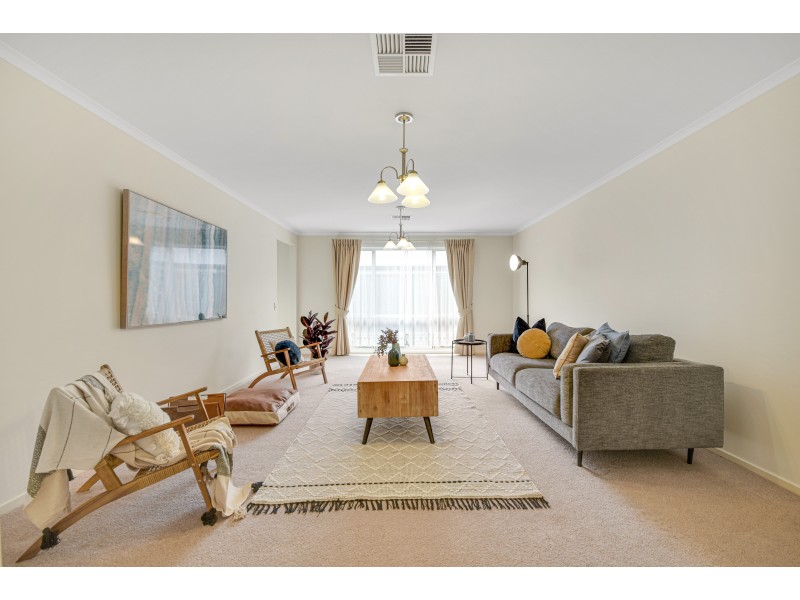 18 Acacia Grove, Flagstaff Hill SA 5159