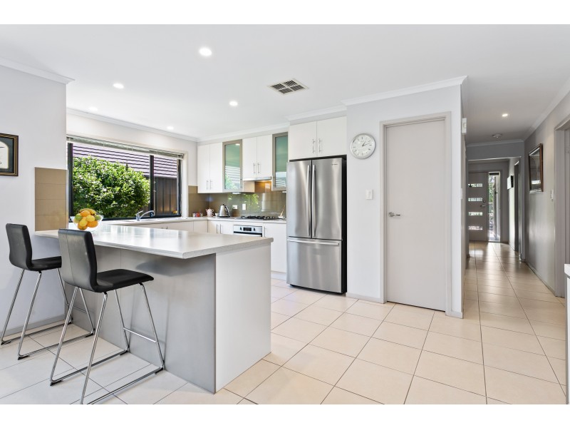 19 Acacia Grove, Flagstaff Hill SA 5159