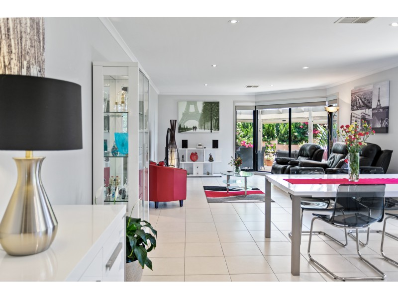 19 Acacia Grove, Flagstaff Hill SA 5159