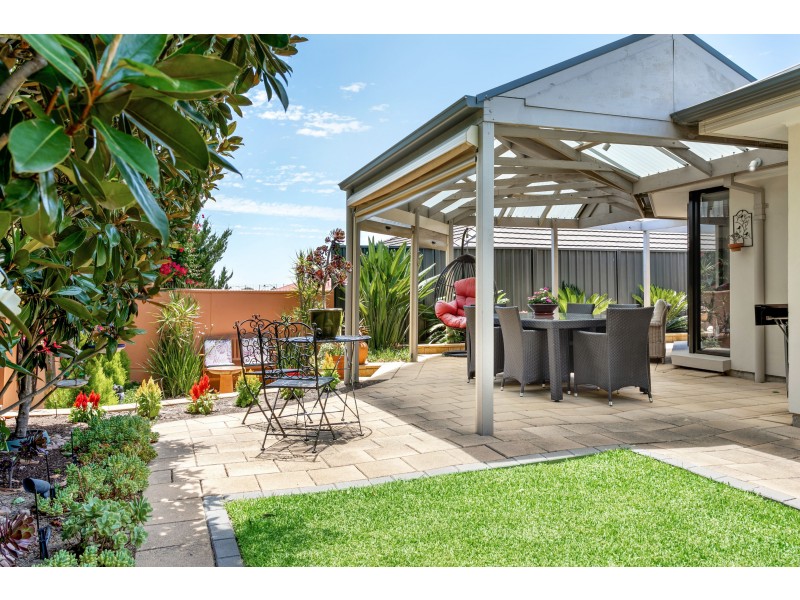 19 Acacia Grove, Flagstaff Hill SA 5159