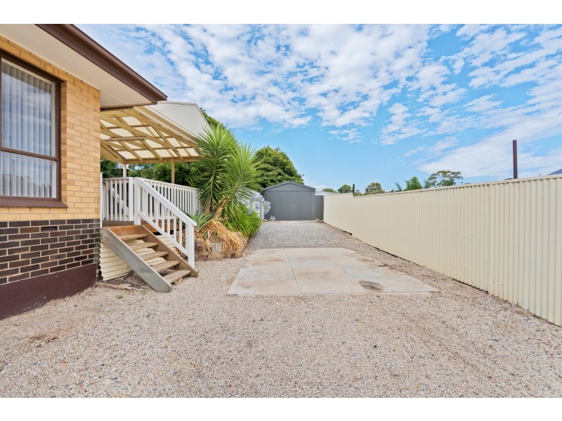 26 Suzanne Avenue, Morphett Vale SA 5162