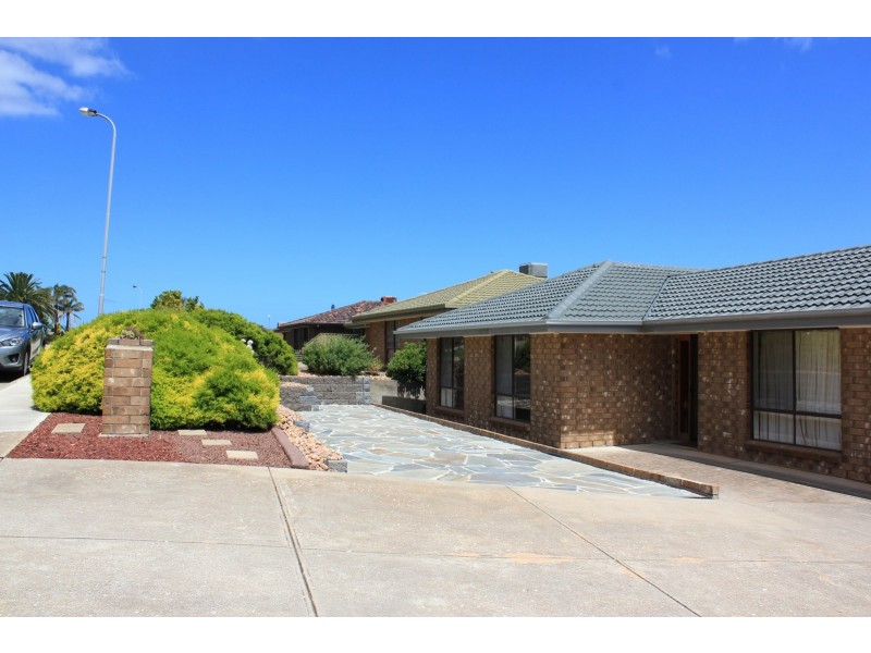 9 Zeevalk Avenue, Hallett Cove SA 5158