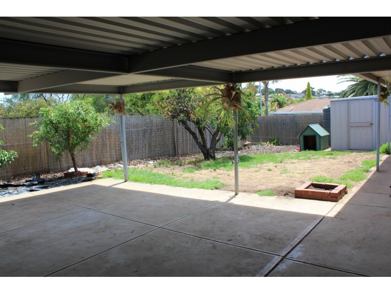 9 Zeevalk Avenue, Hallett Cove SA 5158
