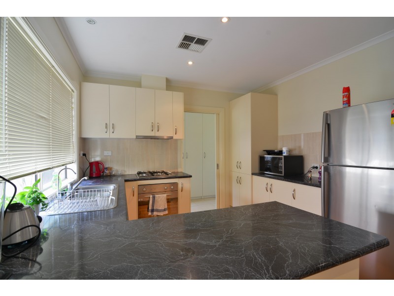 25 Harbrow Grove, Seacombe Gardens SA 5047