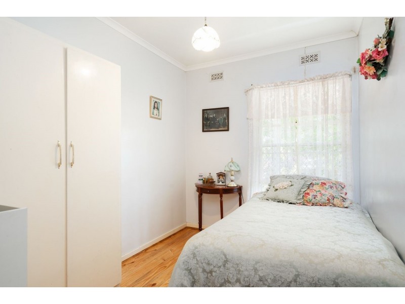 33 Fairlie Drive, Flagstaff Hill SA 5159
