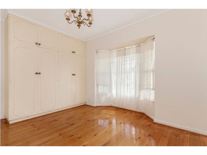 33 Fairlie Drive, Flagstaff Hill SA 5159