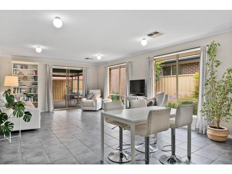 685 Grand Blvd, Seaford Meadows SA 5169