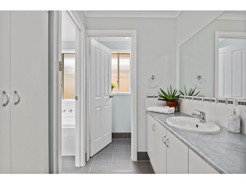 685 Grand Blvd, Seaford Meadows SA 5169