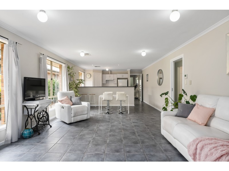 685 Grand Blvd, Seaford Meadows SA 5169