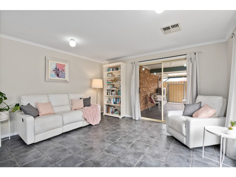 685 Grand Blvd, Seaford Meadows SA 5169