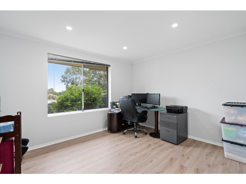 13 Homestead Drive, Aberfoyle Park SA 5159