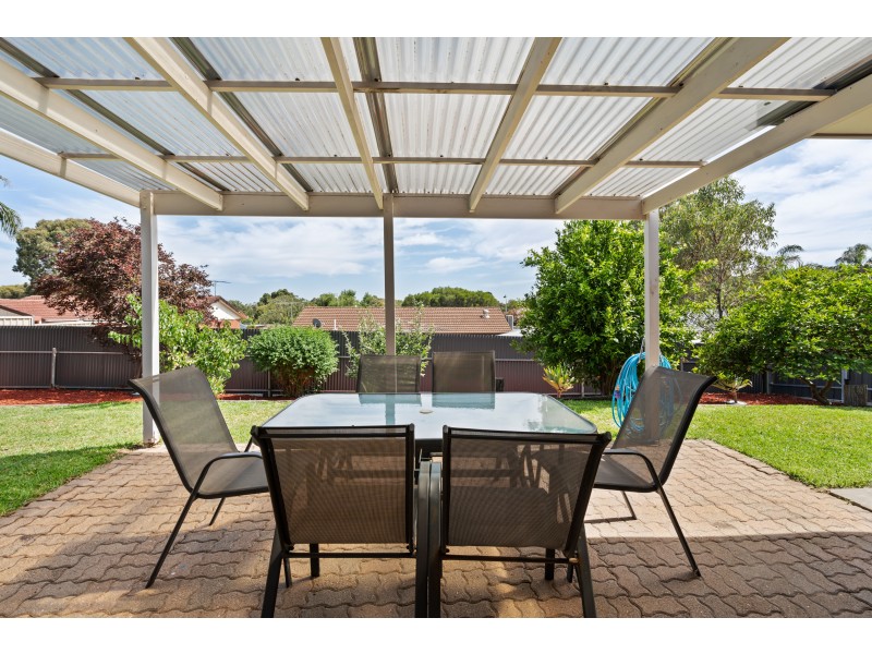 13 Homestead Drive, Aberfoyle Park SA 5159