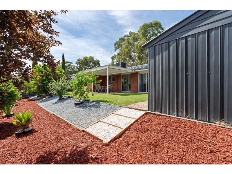 13 Homestead Drive, Aberfoyle Park SA 5159