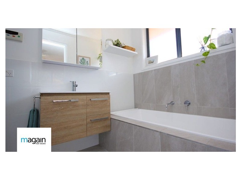 8 Oldenburg Court, Noarlunga Downs SA 5168