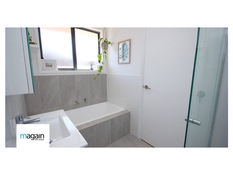 8 Oldenburg Court, Noarlunga Downs SA 5168