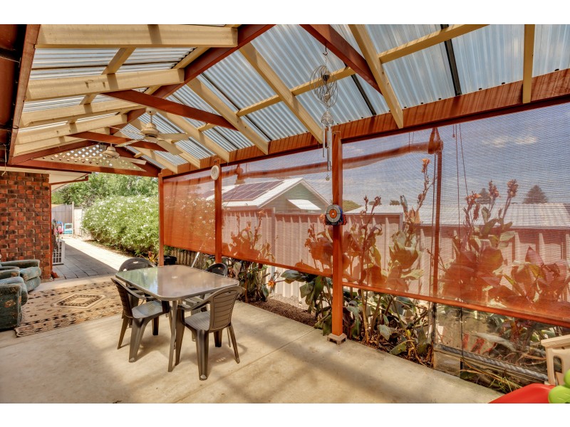 2 Maturin Avenue, Christies Beach SA 5165