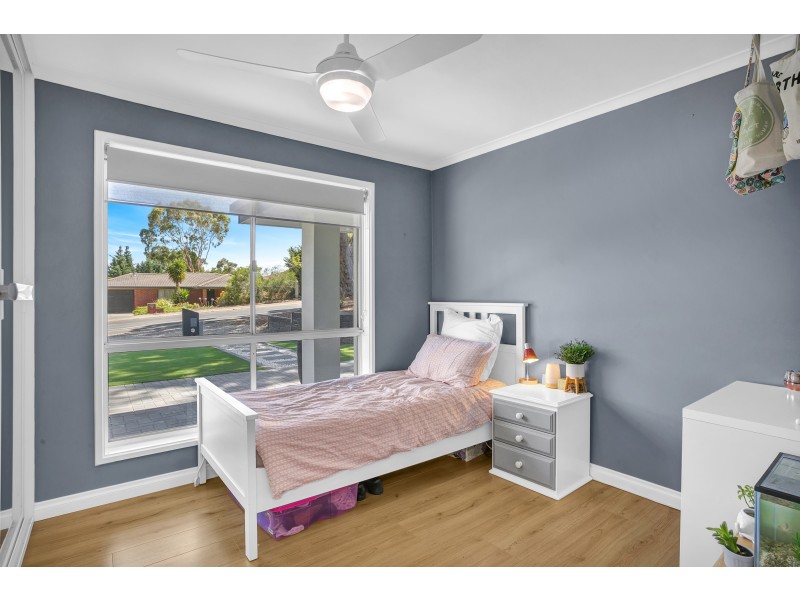 4 Windebanks Road, Happy Valley SA 5159