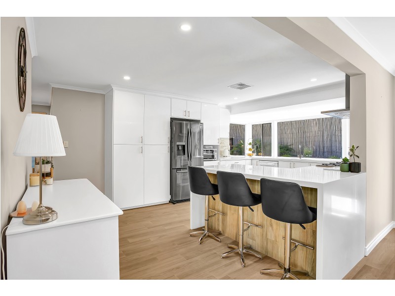 4 Windebanks Road, Happy Valley SA 5159