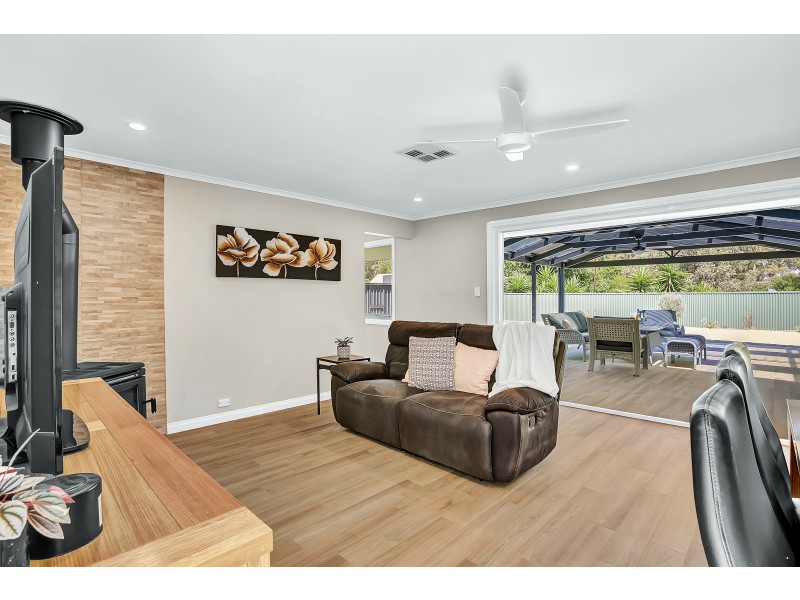 4 Windebanks Road, Happy Valley SA 5159