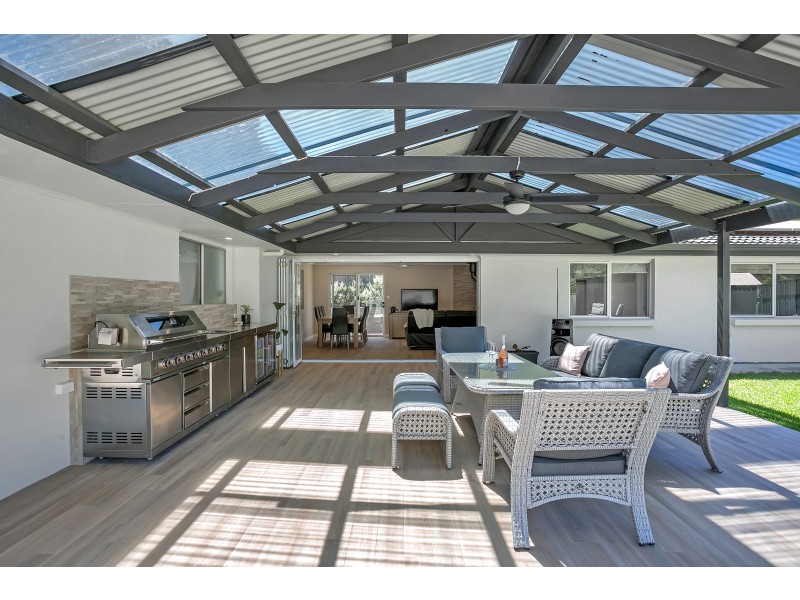 4 Windebanks Road, Happy Valley SA 5159