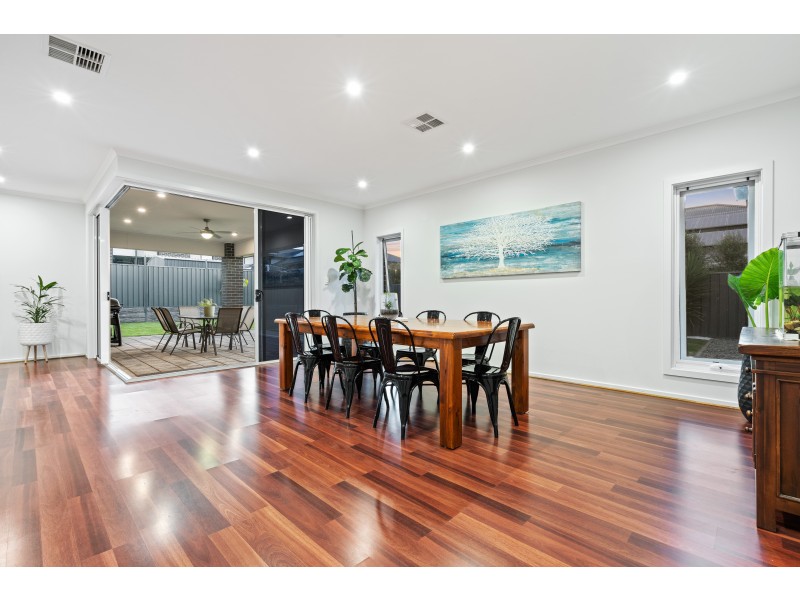 16 Harewood Grove, Meadows SA 5201