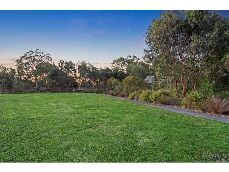 16 Harewood Grove, Meadows SA 5201