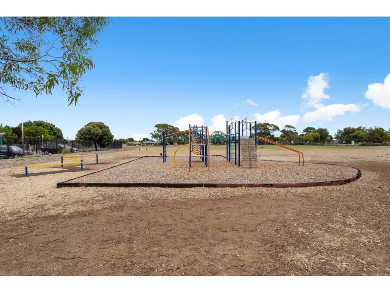 17 Berry Street, Aldinga Beach SA 5173