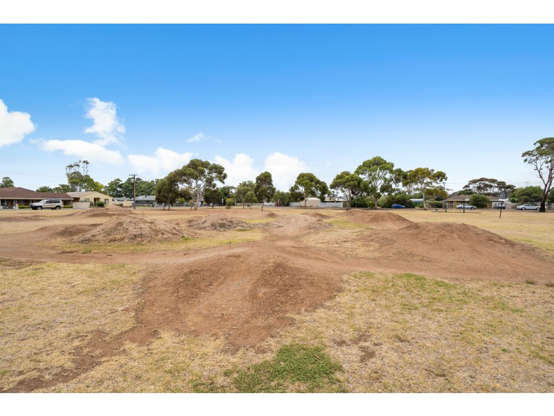 17 Berry Street, Aldinga Beach SA 5173