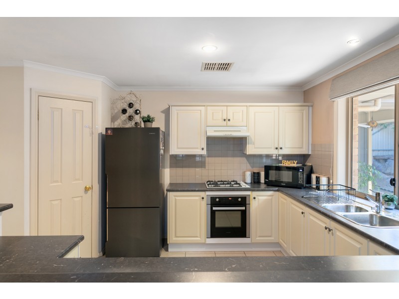 8 Tintara Walk, Noarlunga Downs SA 5168