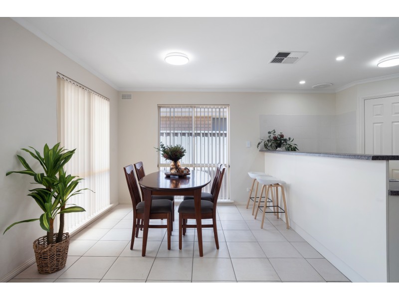 136 Bradley Grove, Mitchell Park SA 5043