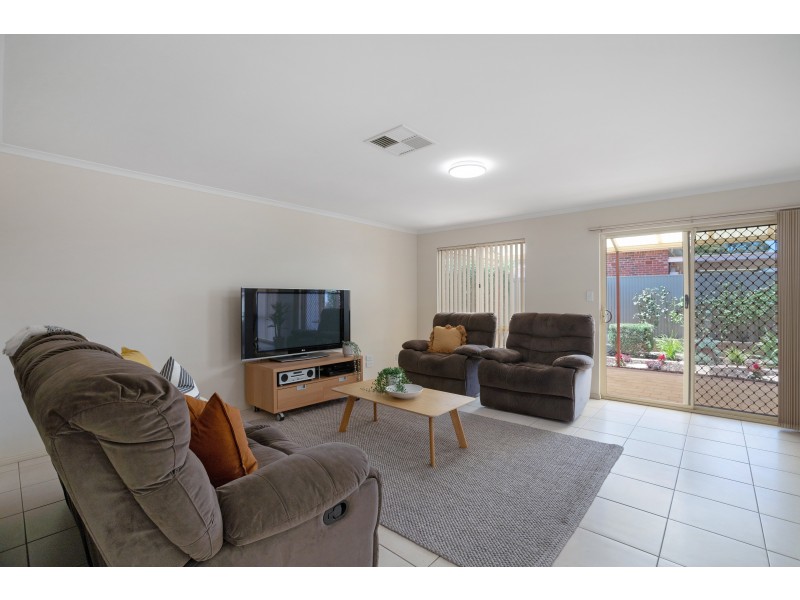 136 Bradley Grove, Mitchell Park SA 5043