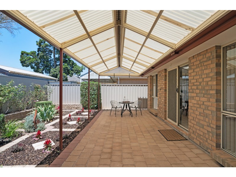 136 Bradley Grove, Mitchell Park SA 5043