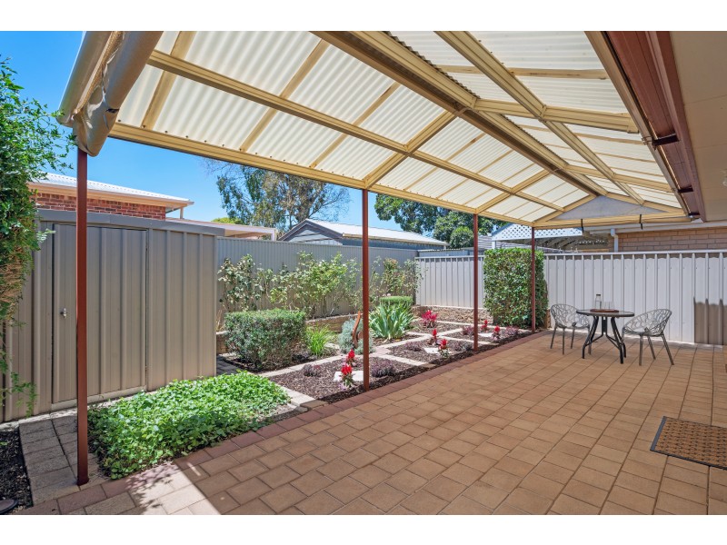 136 Bradley Grove, Mitchell Park SA 5043