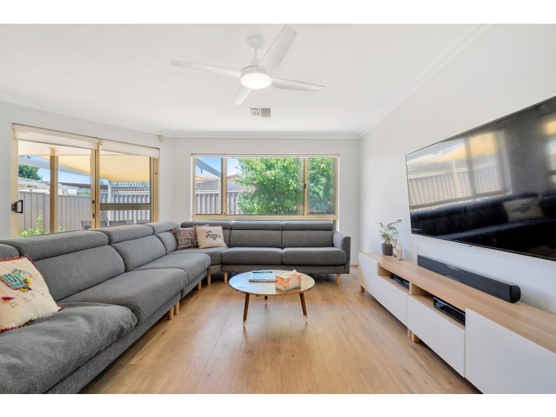 3/11 Hillview Crescent, South Brighton SA 5048