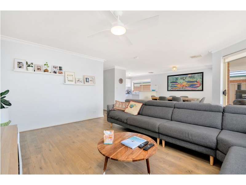 3/11 Hillview Crescent, South Brighton SA 5048