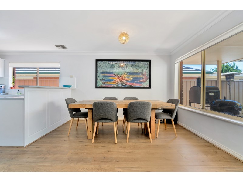 3/11 Hillview Crescent, South Brighton SA 5048