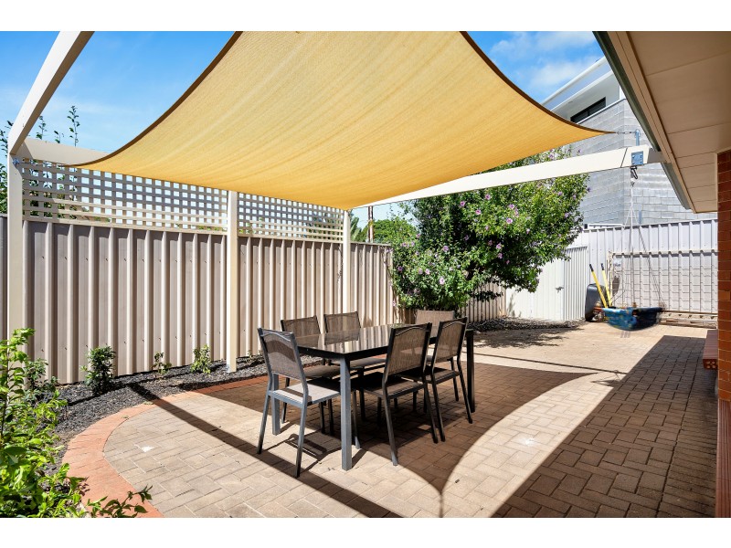3/11 Hillview Crescent, South Brighton SA 5048