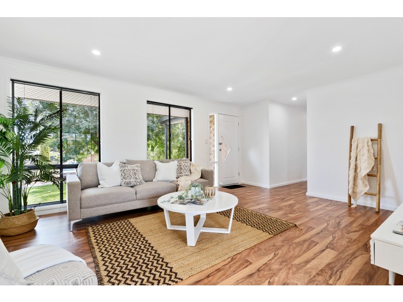 1 Teal Place, Noarlunga Downs SA 5168