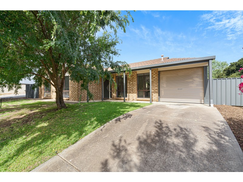 1 Teal Place, Noarlunga Downs SA 5168