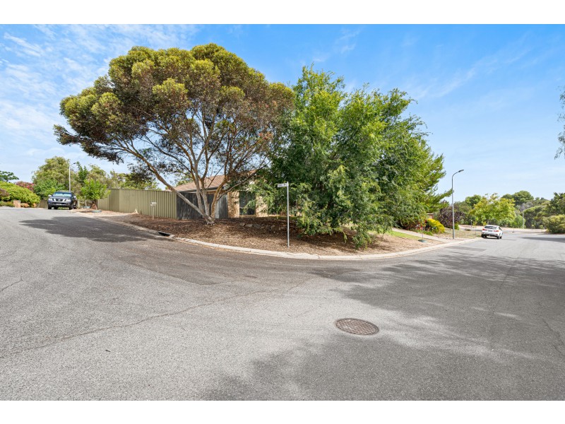 1 Teal Place, Noarlunga Downs SA 5168