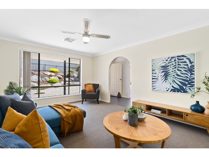15 Marla Crescent, Noarlunga Downs SA 5168