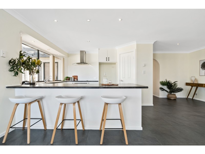 15 Marla Crescent, Noarlunga Downs SA 5168