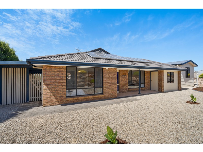 15 Marla Crescent, Noarlunga Downs SA 5168