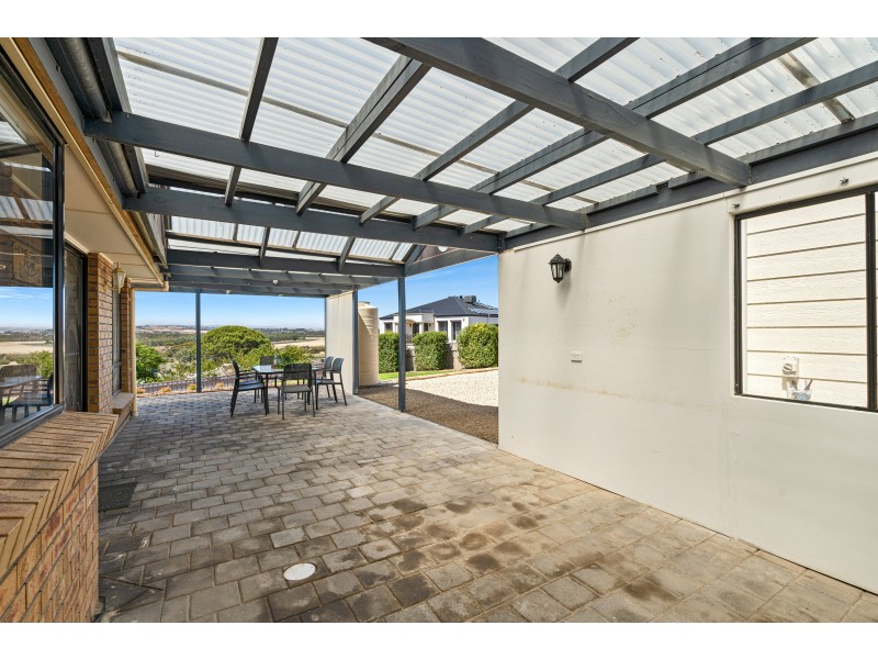 15 Marla Crescent, Noarlunga Downs SA 5168